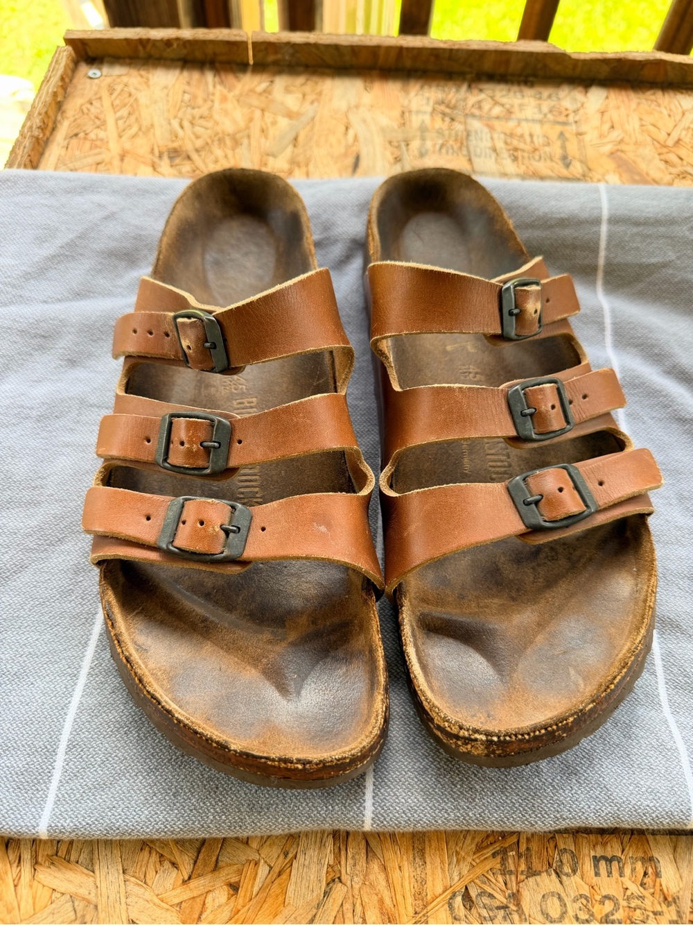 birkenstock 45 Light Brown Three Strap Florida Sandals Clean - Picture 3 of 6